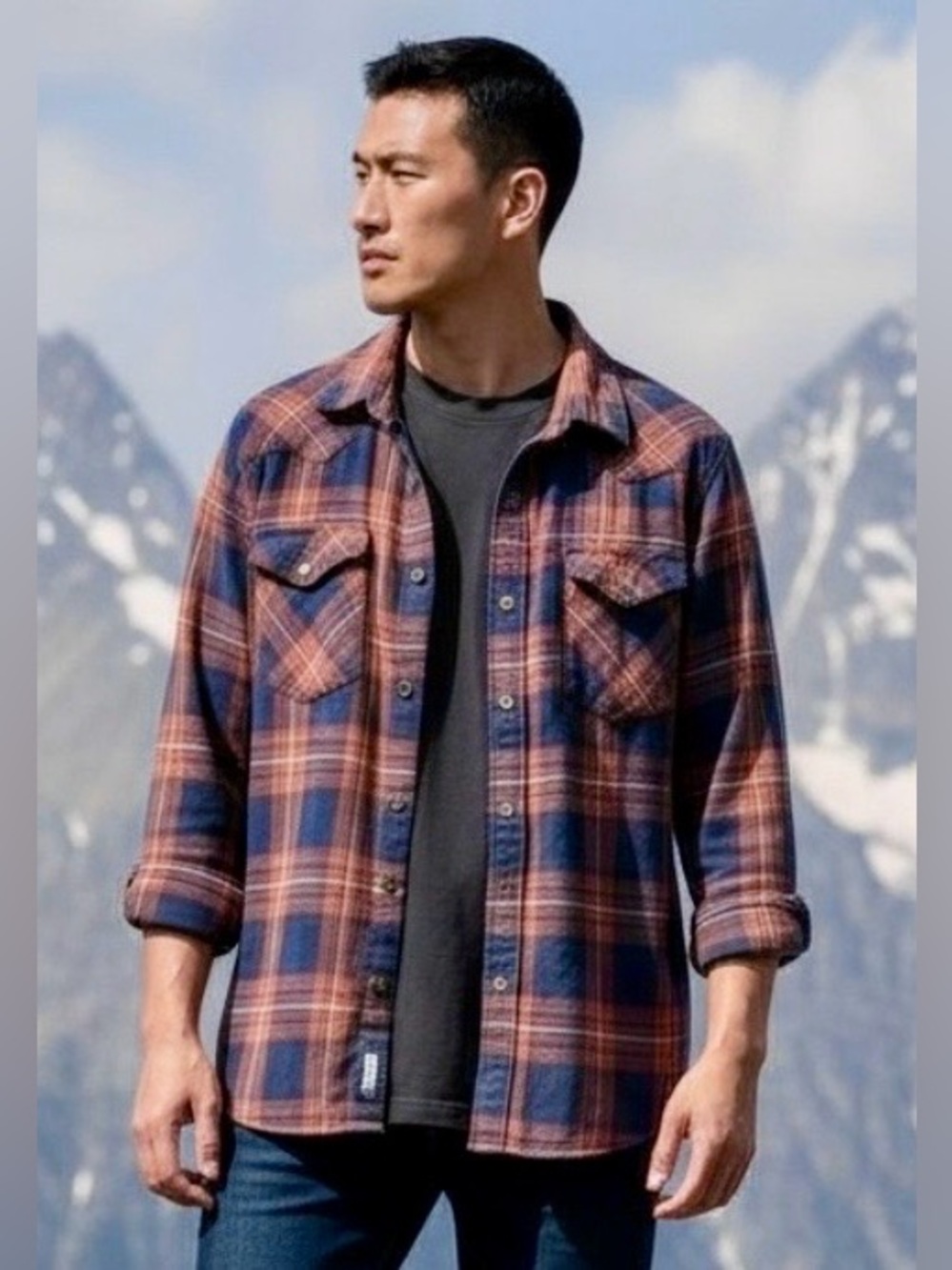 Wrangler Men's Blue and Brown Plaid Shirt in Large